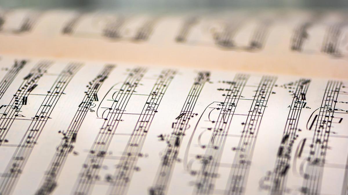 Qu'est-ce qu'une triade en musique: Exploration de l'harmonie fondamentale